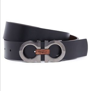 *NWOT* Salvatore Ferragamo Reversible Belt